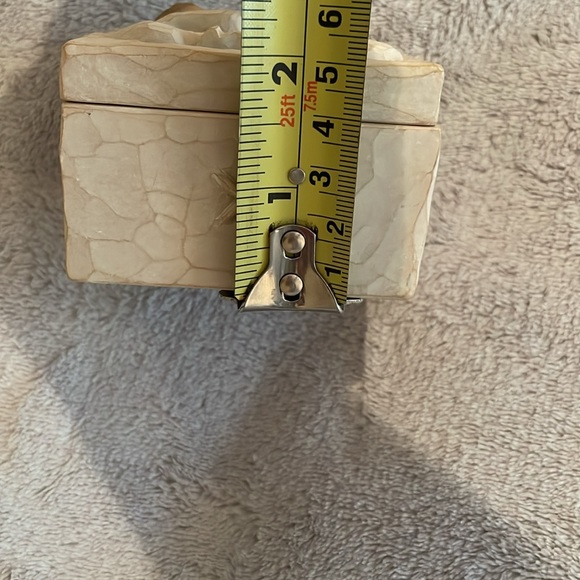 Willow Tree Trinket Box - Picture 7 of 7